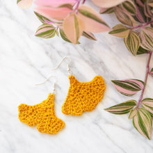 Load image into Gallery viewer, Flirty Foliage Gingko